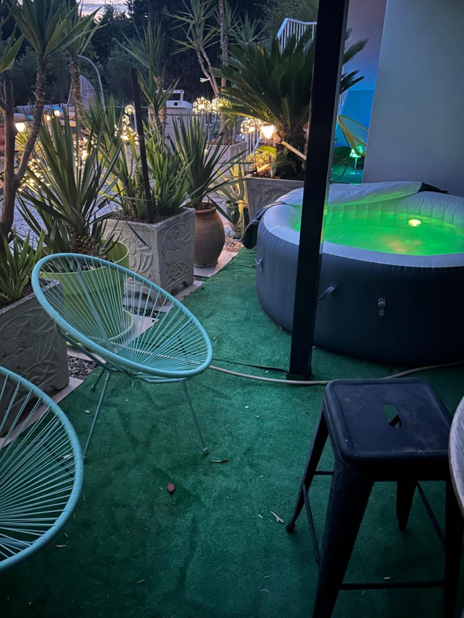 Appart-One Terrasse Jacuzzi Parking 卡尔卡松 外观 照片
