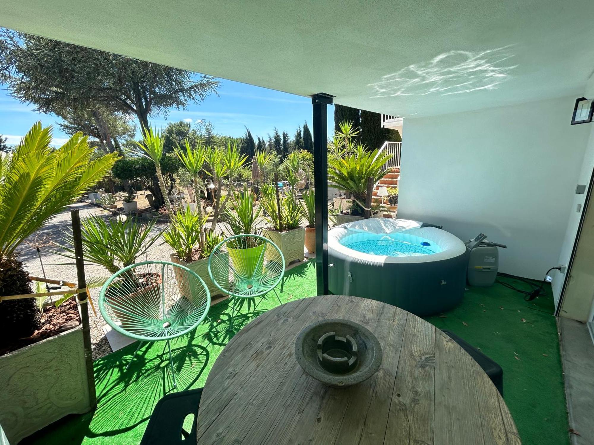 Appart-One Terrasse Jacuzzi Parking 卡尔卡松 外观 照片